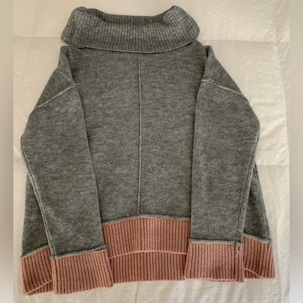 turtle neck sweater